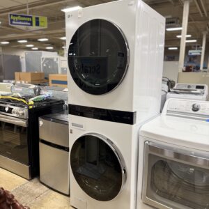 Front-Load Washer & Dryer Stack (White)