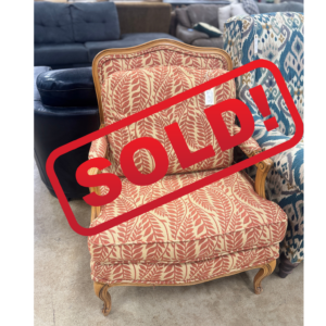 Charming Accent Chair with Timeless Style