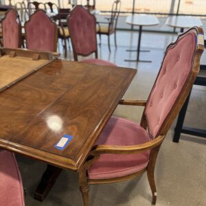 Traditional Dining Room Set